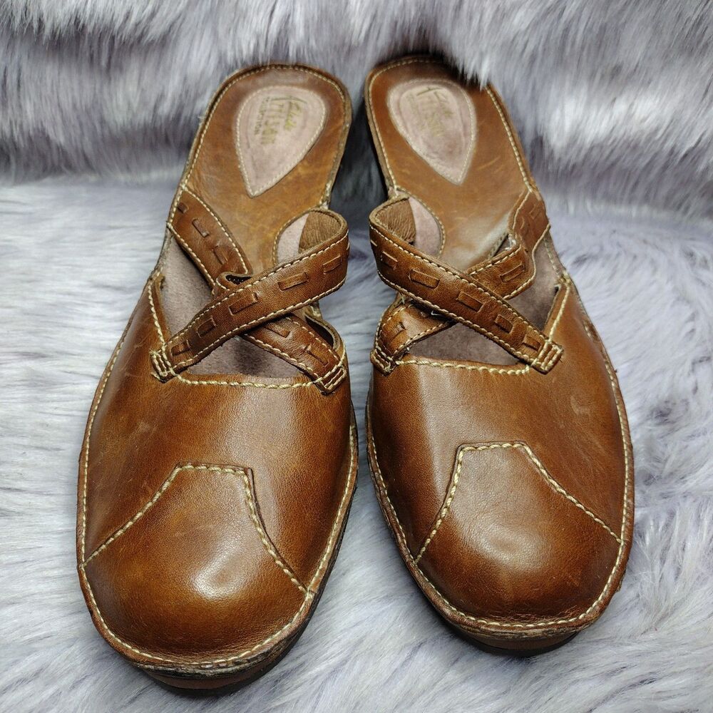 Vtg Clark's Artisan Leather Upper Slip On Mule Clogs Heels Womens 9.5 Brown Boho